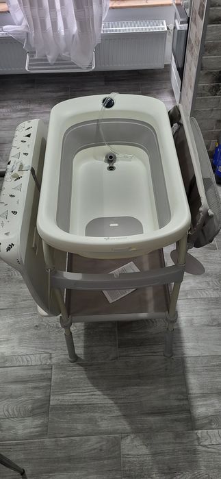 Cadă pentru bebeluși cu suport și saltea de înfășat 2 în 1 Cangaroo