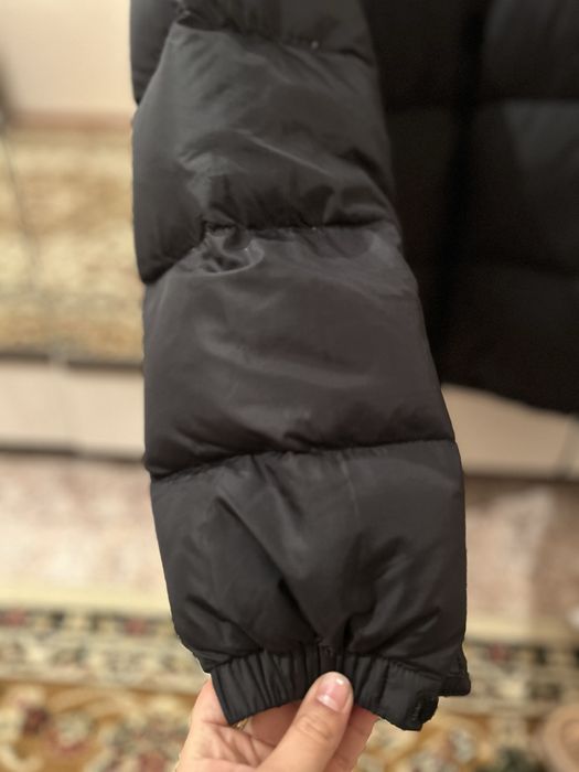 Продам спортивную куртку