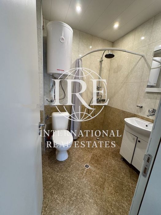 Продава се Двустаен апартамент в Варна, Бриз - 53 кв.м за 1588 €/кв.м - Снимка #6