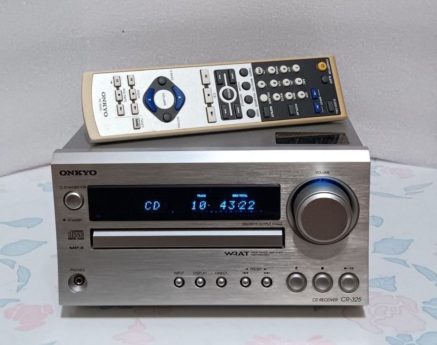 Onkyp CR-325. Premium receiver.Telecomandă. Ca nou. Preț fix !