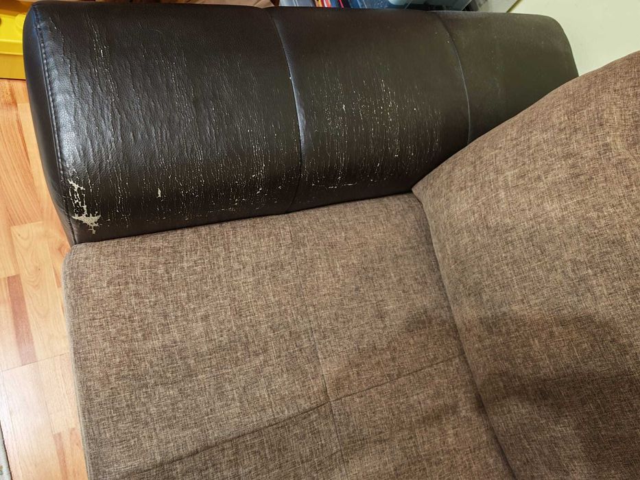 Canapea Mobexpert extensibila tip coltar, cu lada