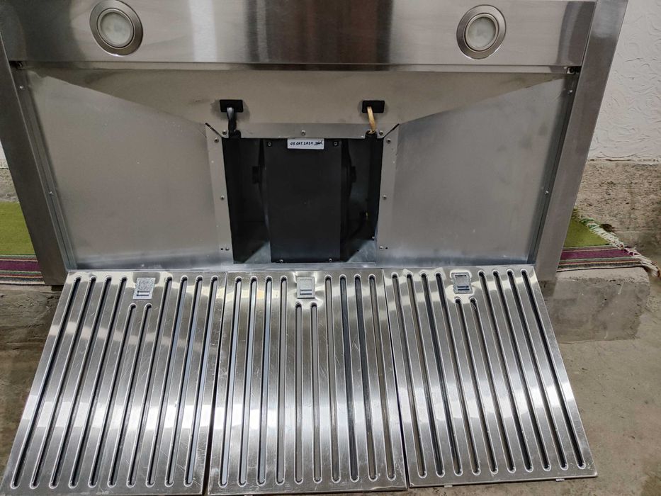 ремонт кухонной вытяжки и любой сложности бытовой техники