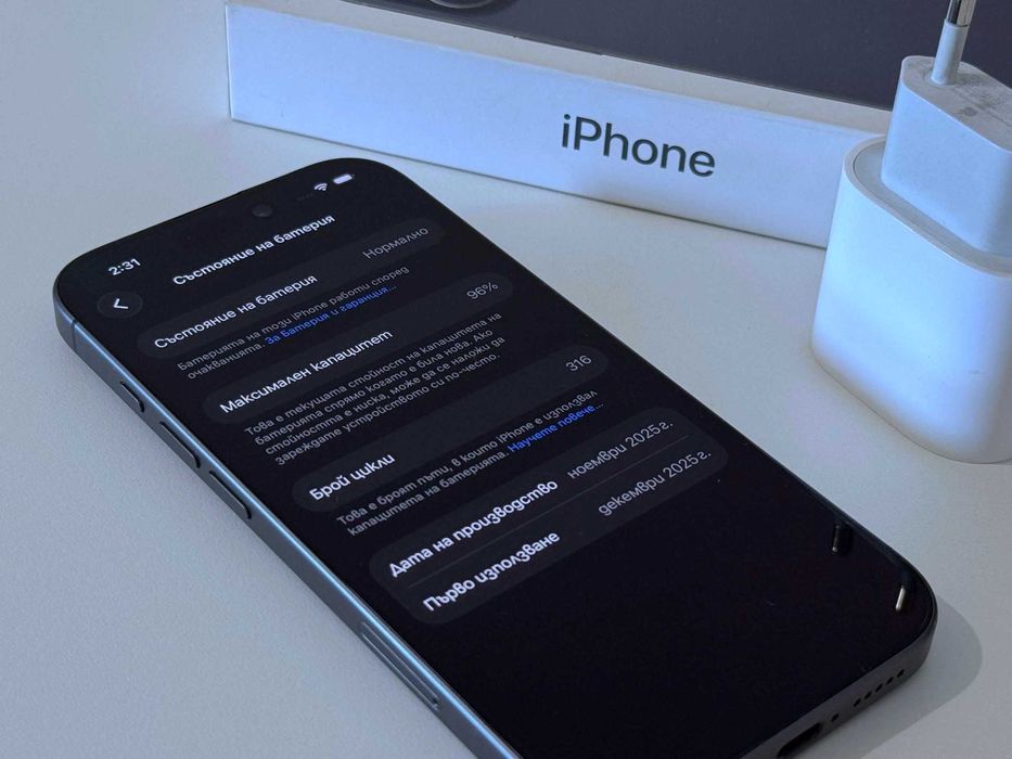 Бартер! 16м.Гаранция! iPhone 17 Black (Черен) + Apple Адаптер. 96% Батерия.