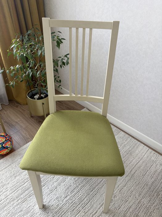 Продам стулья для кухни или гостинной