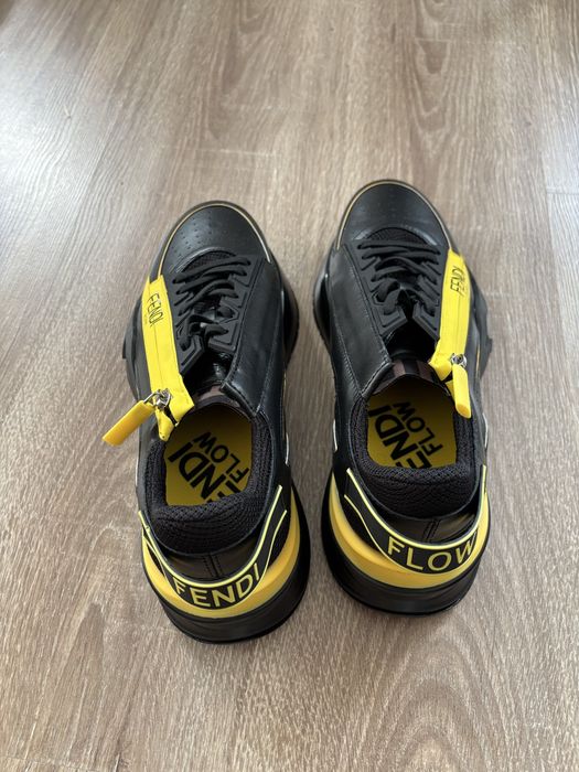 Кроссовки Fendi 42-43
