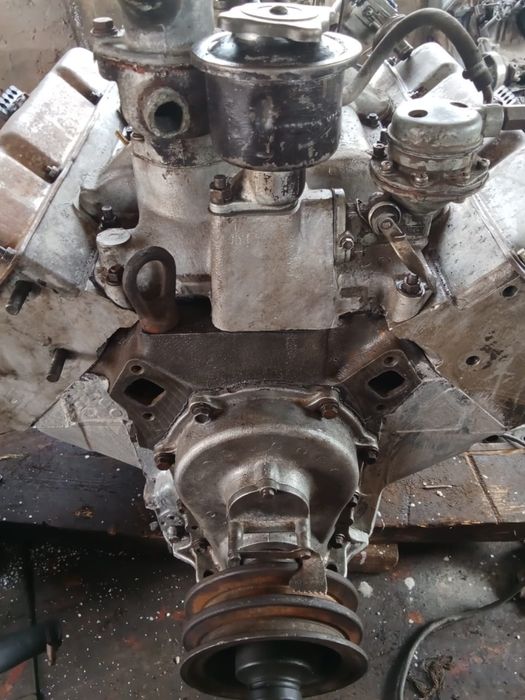 Продам ЗИЛовский ДВС