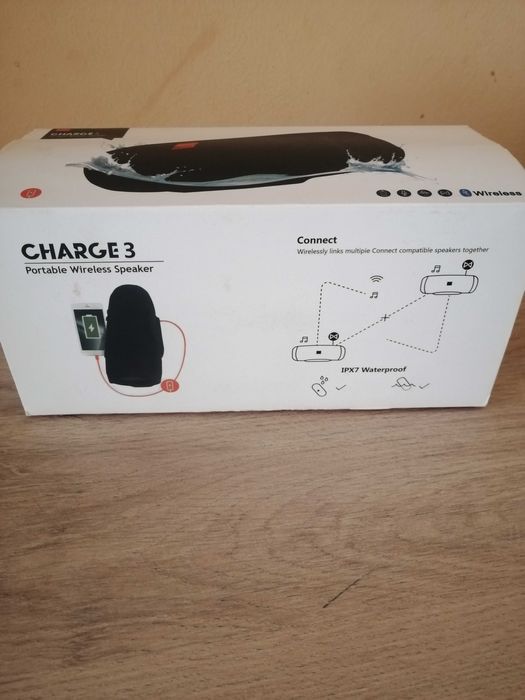 Преносима Тонколонка charge3