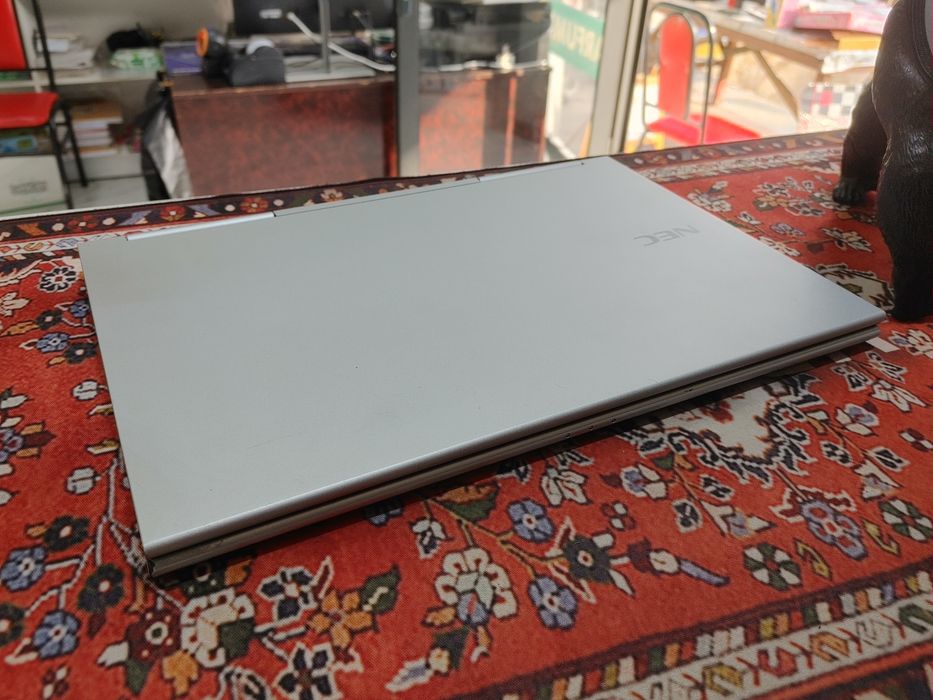 NEC core i5 yaponskiy noutbuk