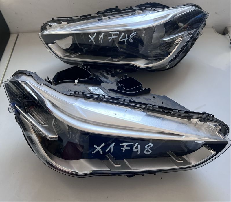 Far stanga / dreapta BMW X1 F48