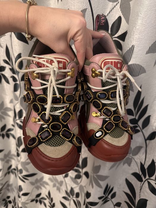 Adidasi gucci flashtrek