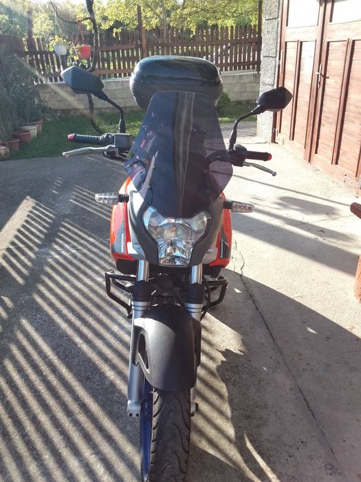 Aprilia Pegaso Strada 660