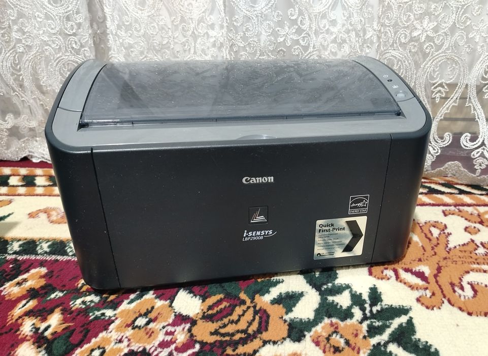 Canon 2900 printer sotiladi