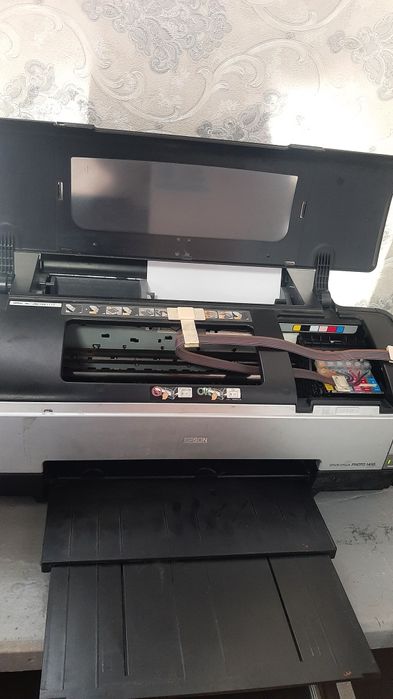 Epson 1410 цветной принтер