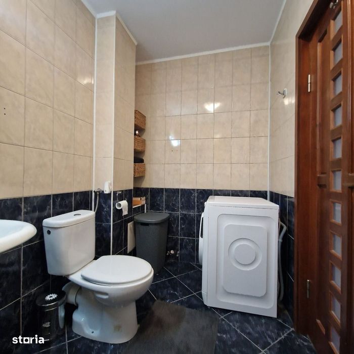 Apartament 2 camere, parcare, et intermediar, Floresti str Stejarului