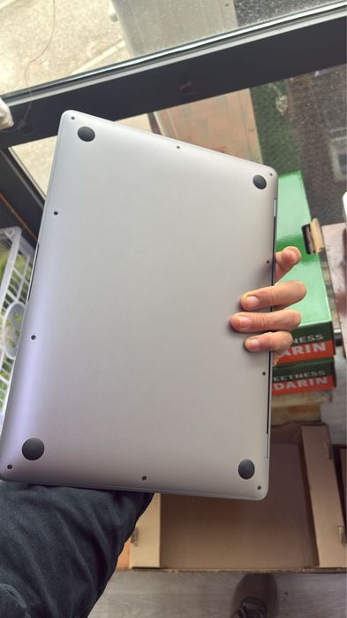 Mackbook air m1 срочнооо!