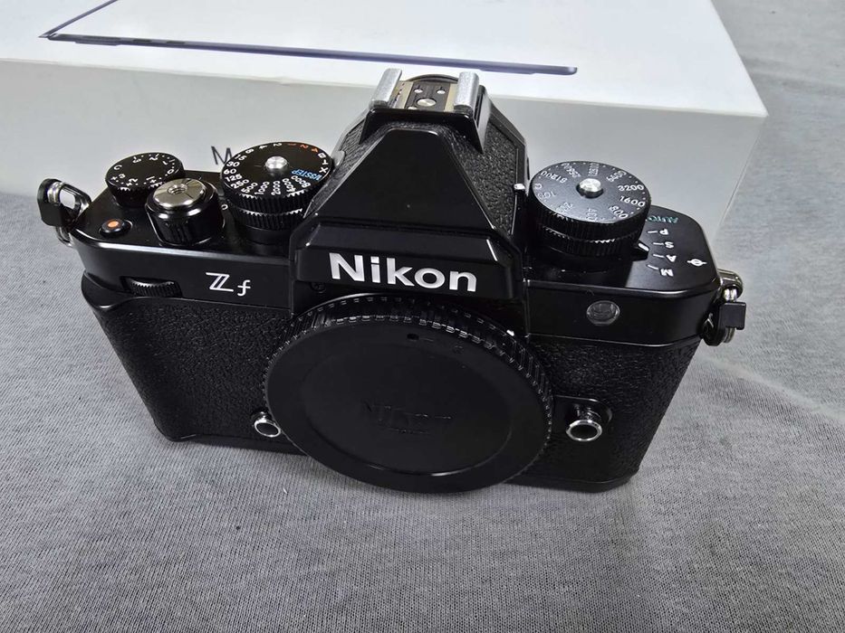 Фотоапарат Nikon Zf