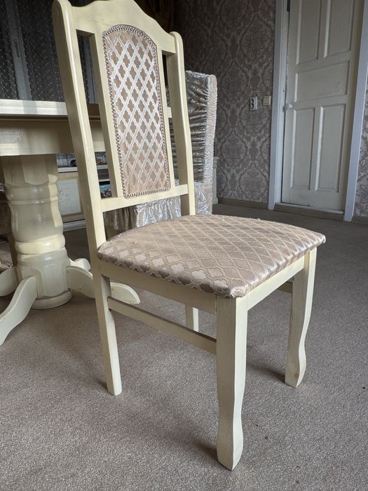 Продам стол со стульями