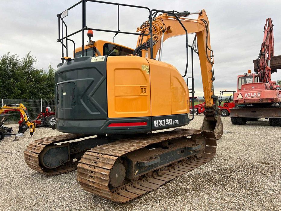 Excavator Hyundai HX130 LCR  - 13 T , 75 Hp , 2 Cupe  + Video