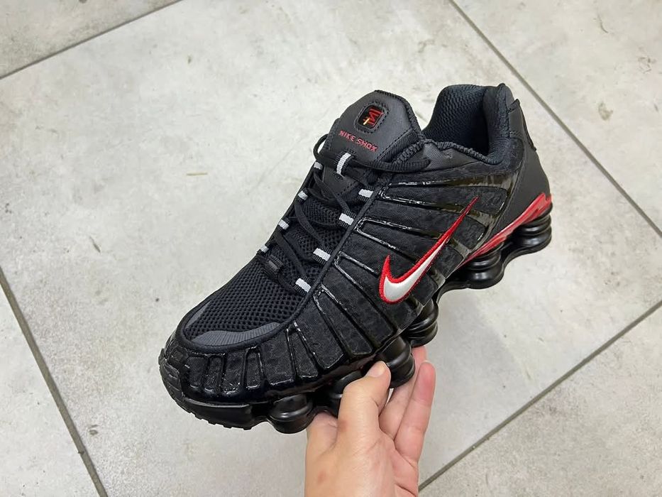 Nike shox TL 5 culori disponibile