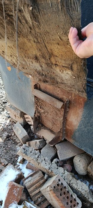 Металлическая емкость для зерна