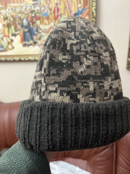 Продаются военная шапка