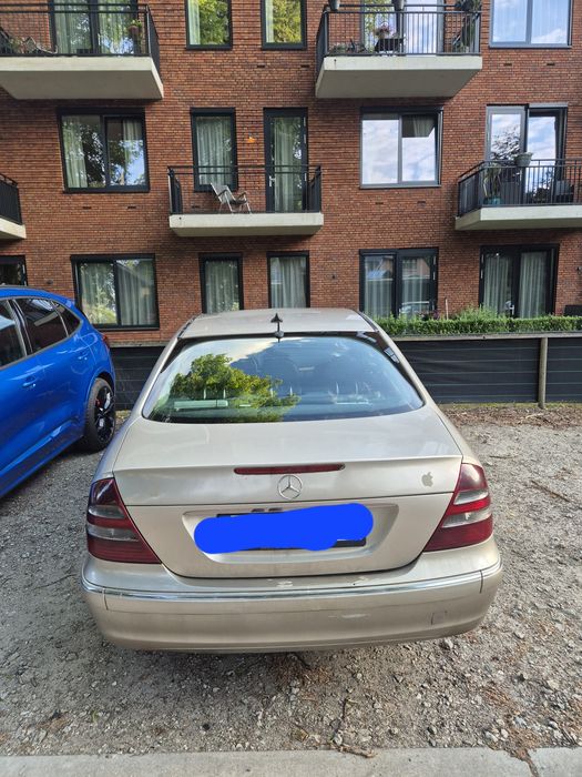 Mercedes e class 2.2 disel elegance