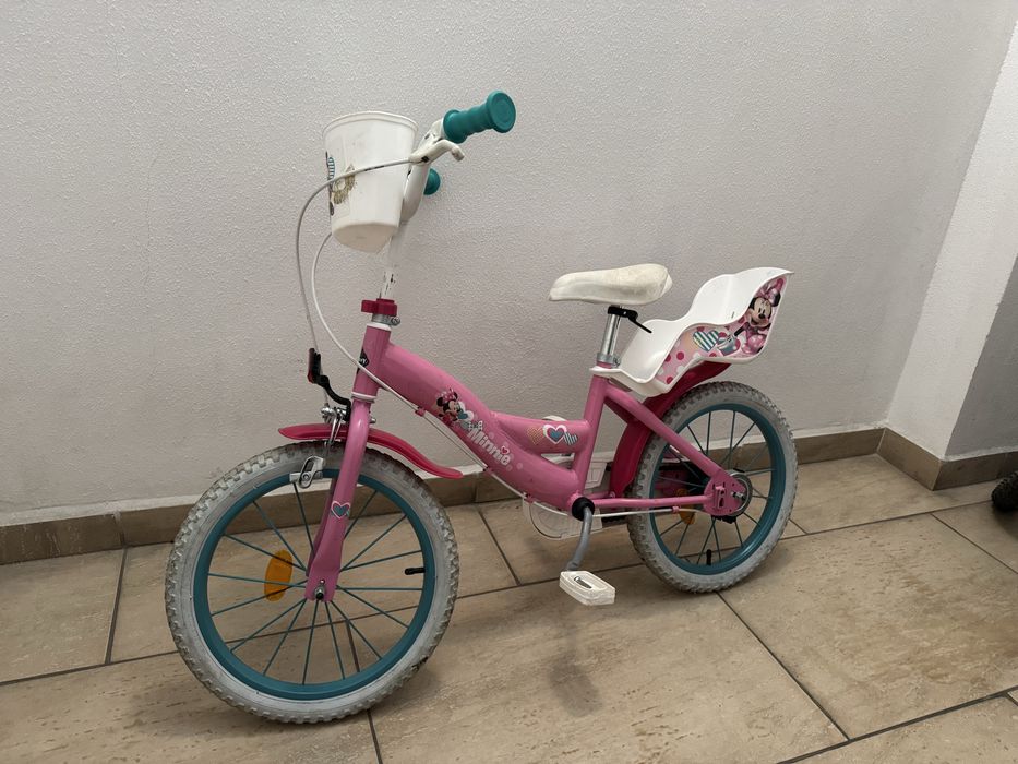 Bicicleta copii (fetite) cu roti ajutatoare