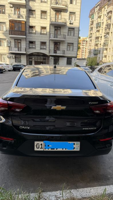 Chevrolet Onix Premier 2 Turbo AT