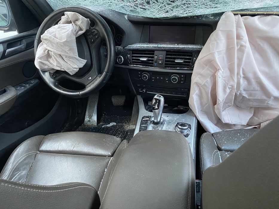 Piese BMW X3 F25 an 2014