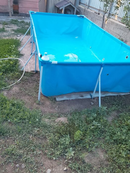 Бассейн каркасный