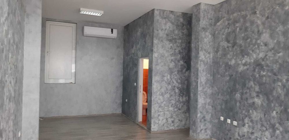 Дава се под наем Офис в Търговище, Вароша - 42 кв.м за 219.3 € - Снимка #1