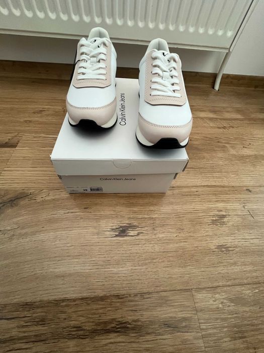 Дамски сникърси Calvin Klein 39