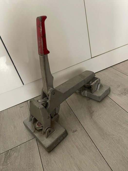 Intinzator mocheta covoare profesional