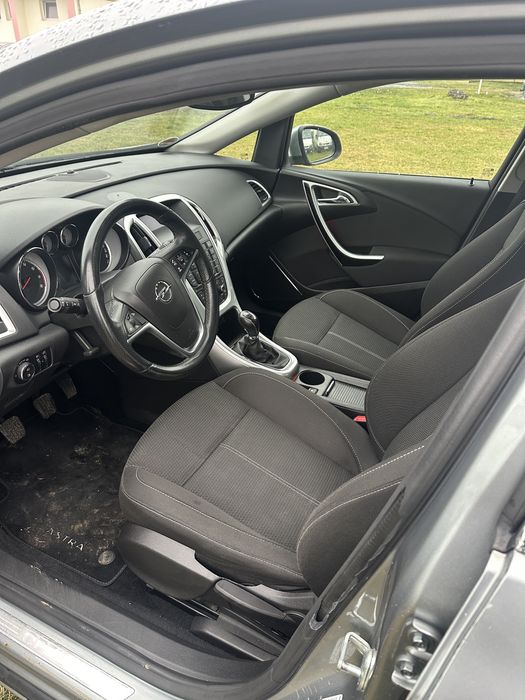 Opel Astra J  1.4i