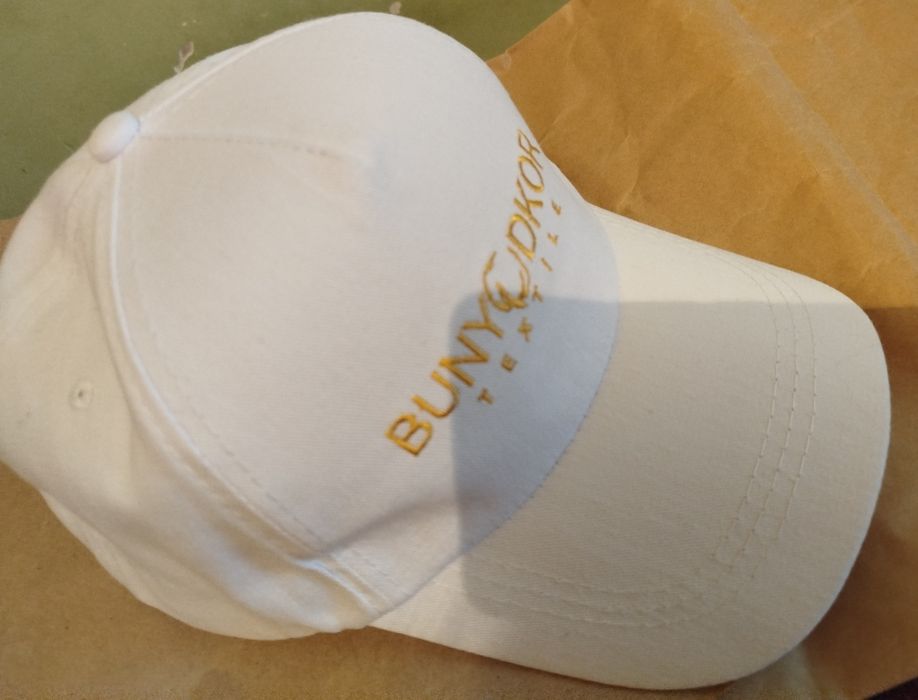 Новые кепки бейсболки