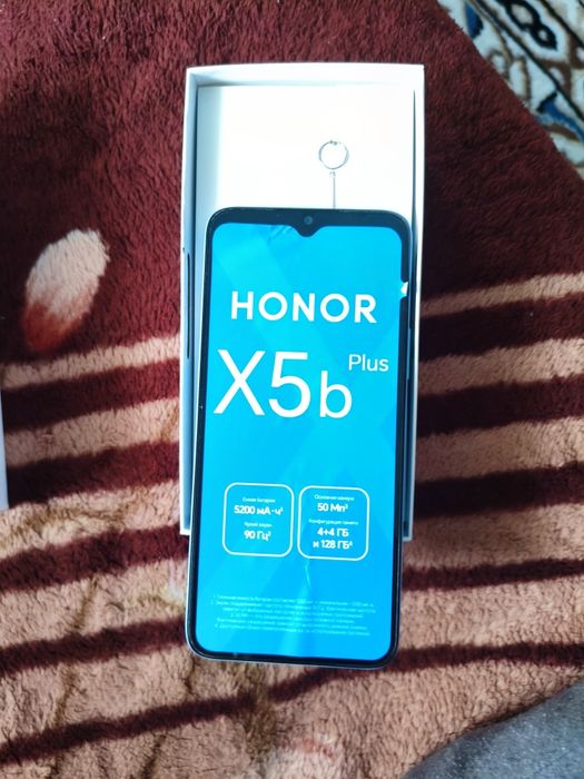 Телефон с гарантией