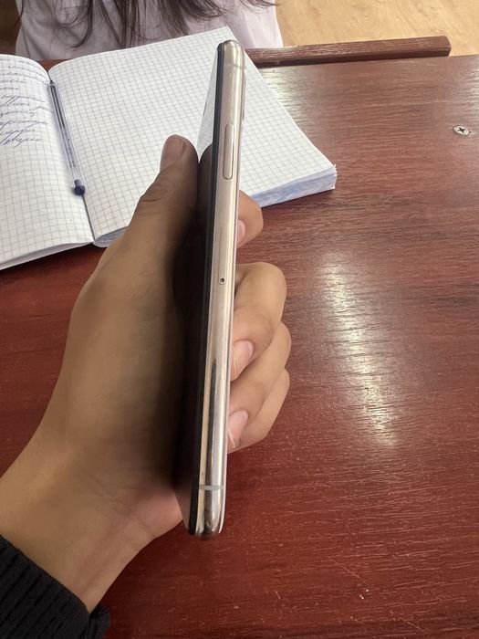 Айфон х 256гб сатылады