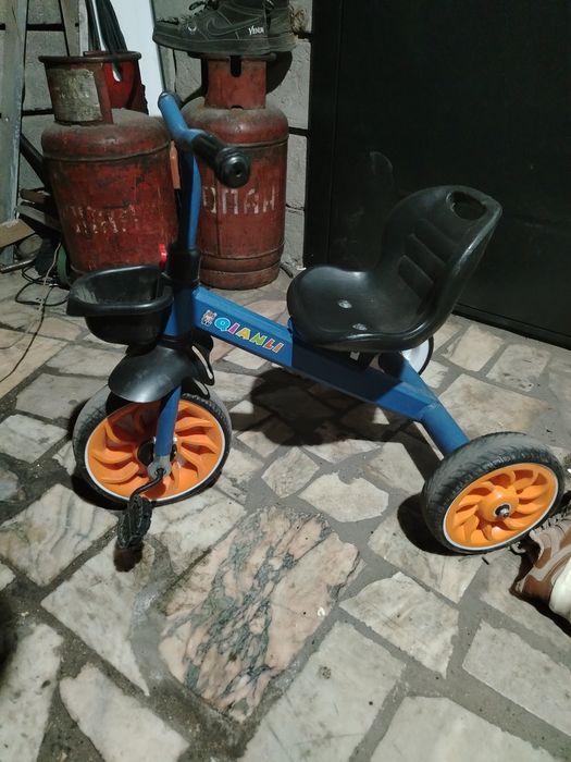 Продам велик трехколесный
