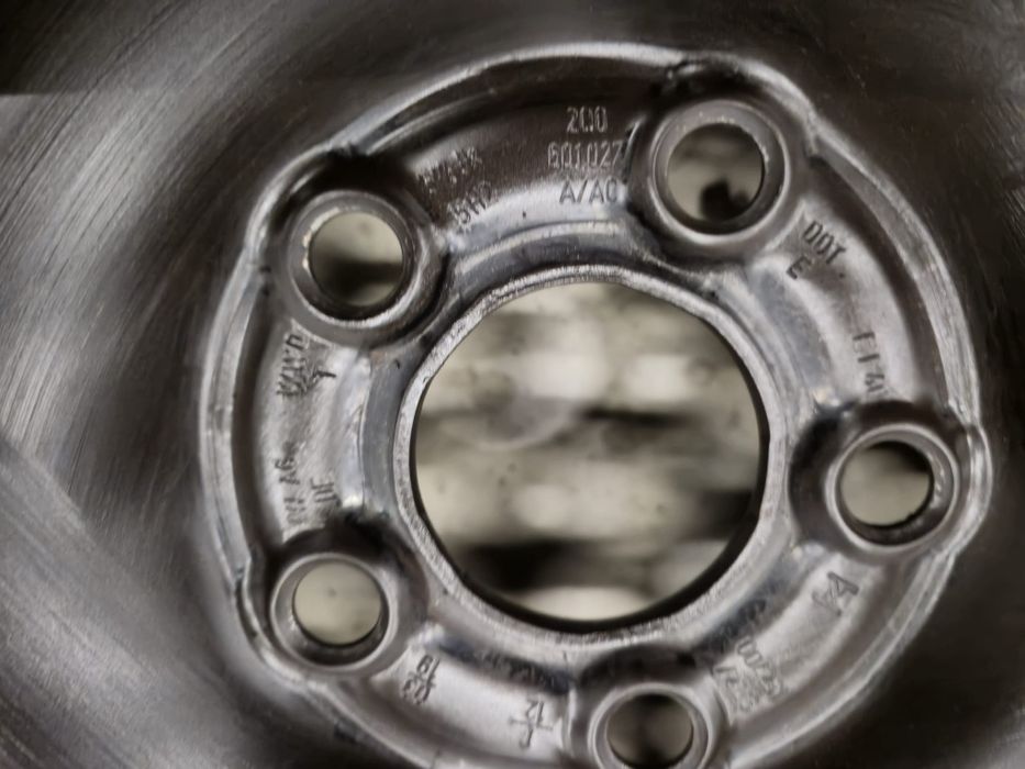 Jante 5x100 R15 Vw Polo MK 6 [ 2017-2026] originale