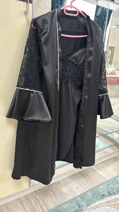 Одежда в хорошем состоянии 44/46