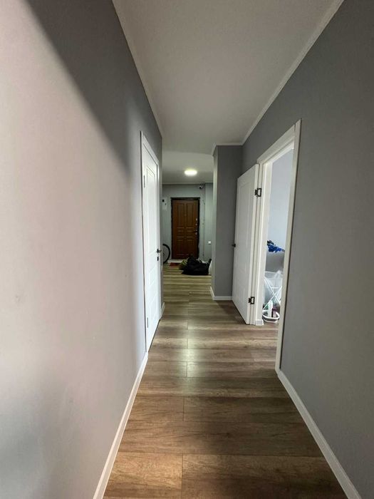 Продам 2 комнатную 12 микрорайон