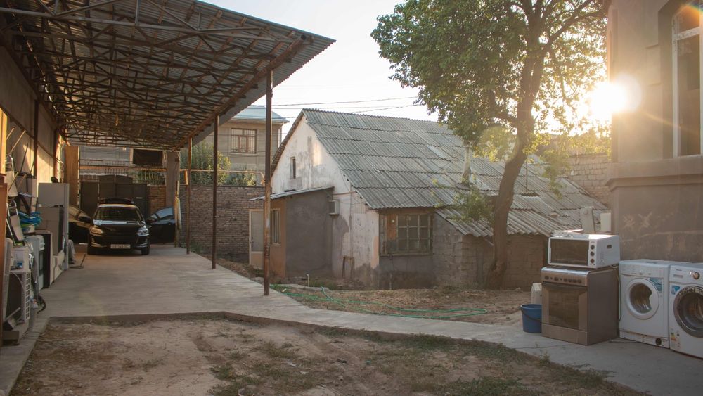 Продаётся участок 6 соток в самом центре города!