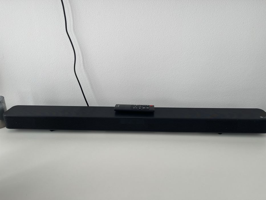 Soundbar LG impecabil