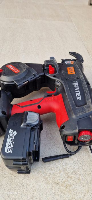 Mașina de legat fier Max