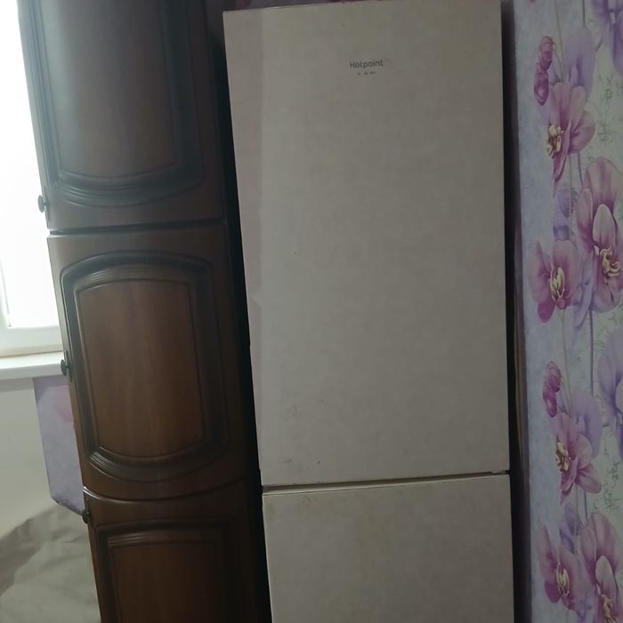 холодильник продается