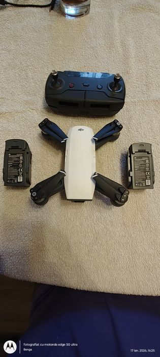 Dronă DJI spark in stare excelentă de funcționare