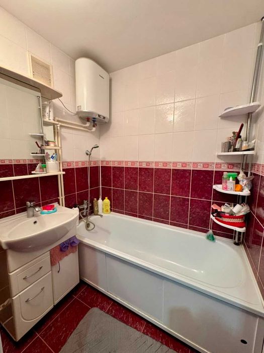Продам 3-х комнатную квартиру