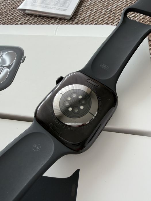 Apple Watch Series 11 46mm jet black