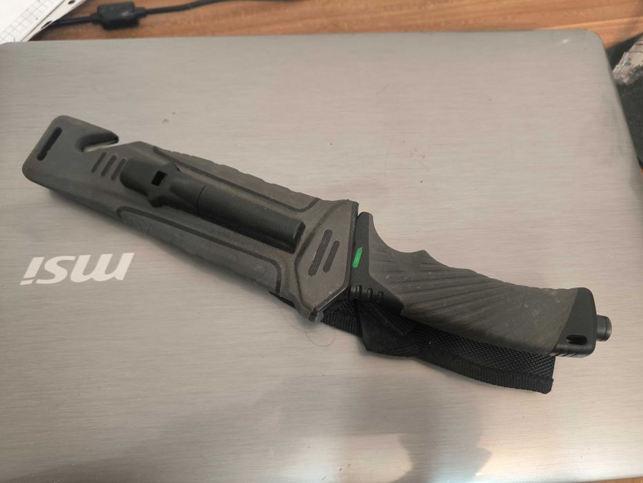 Cutit vânătoare Columbia carbon 27 cm colectie