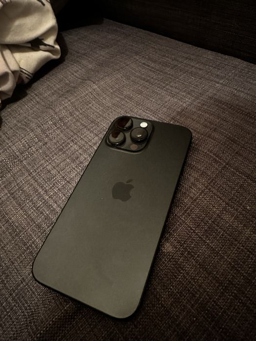 Vand iphone 16 pro max 256Gb black